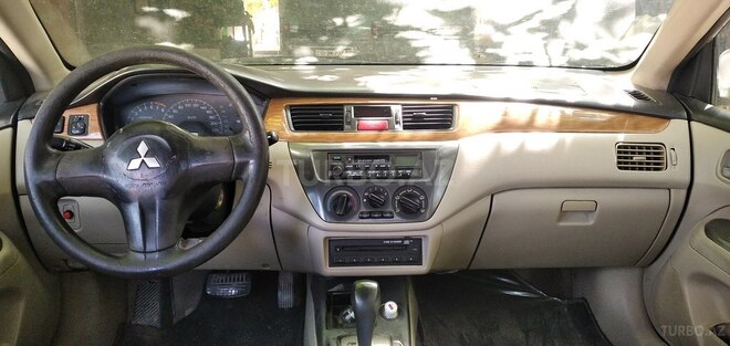 Mitsubishi Lancer 2006, 450,000 km - 1.6 l - Bakı