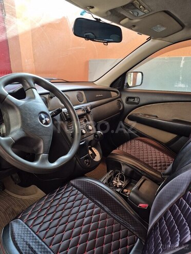 Mitsubishi Airtrek 2002, 340,000 km - 2.0 l - Bakı
