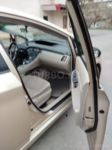 Toyota Prius 2009, 284,000 km - 1.8 l - Bakı
