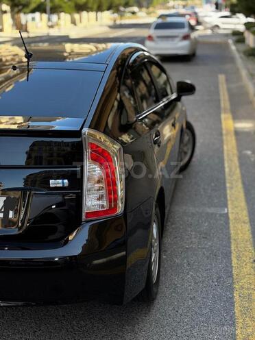 Toyota Prius 2013, 421,648 km - 1.8 l - Bakı