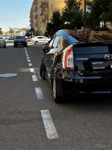 Toyota Prius 2013, 421,648 km - 1.8 l - Bakı