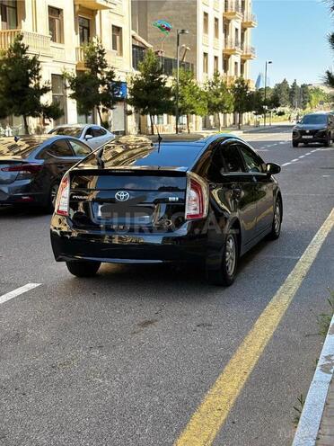 Toyota Prius 2013, 421,648 km - 1.8 l - Bakı