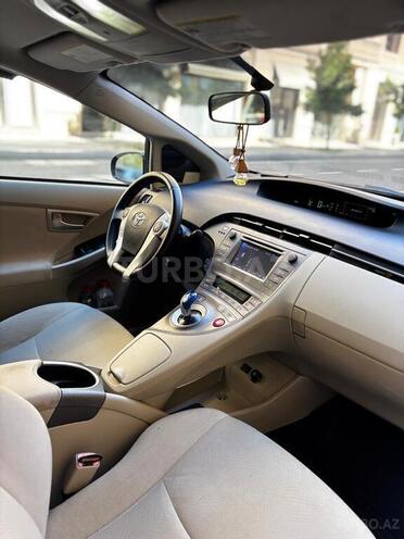 Toyota Prius 2013, 421,648 km - 1.8 l - Bakı