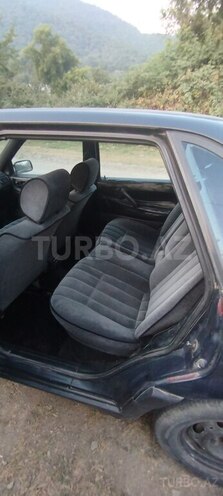 Volkswagen Passat 1988, 587,777 km - 1.8 l - Balakən