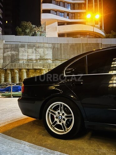 BMW 528 1999, 378,000 km - 2.8 l - Bakı