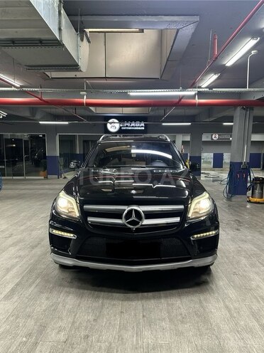 Mercedes GL 500 4MATIC 2013, 175,000 km - 4.7 l - Bakı