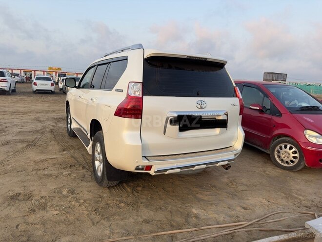 Toyota Land Cruiser Prado 2012, 195,886 km - 2.7 л - Bakı