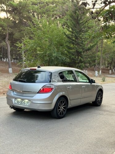Opel Astra 2006, 262,000 km - 1.4 l - Bakı