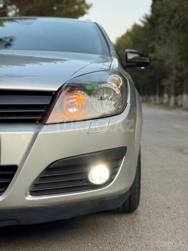 Opel Astra 2006, 262,000 km - 1.4 l - Bakı