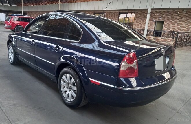 Volkswagen Passat 2003, 195,422 km - 1.8 l - Gəncə