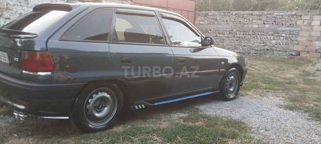 Opel Astra 1995, 400,000 km - 1.6 l - Göyçay
