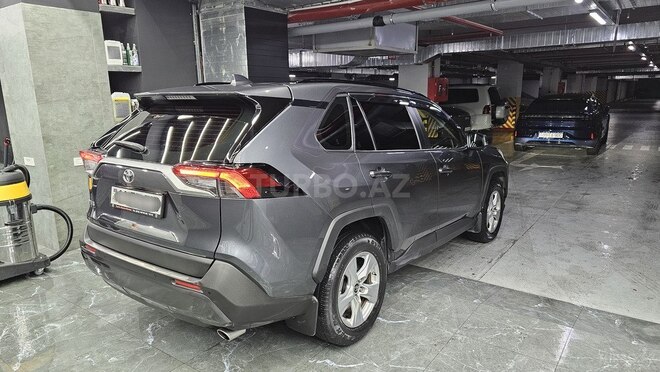 Toyota RAV4 2019, 56,000 km - 2.0 l - Bakı