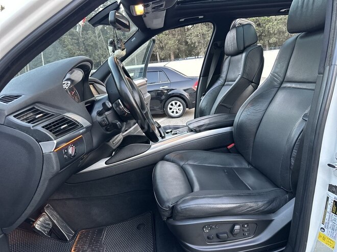 BMW X5 M 2010, 241,120 km - 4.4 l - Bakı