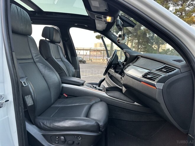 BMW X5 M 2010, 241,120 km - 4.4 l - Bakı