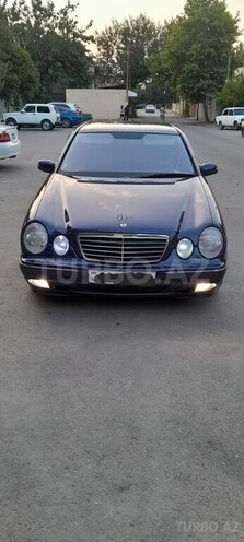 Mercedes E 240 2000, 325,000 km - 2.4 l - Beyləqan