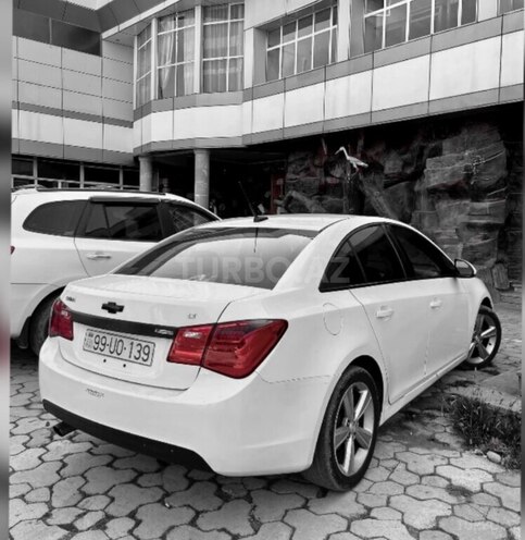 Chevrolet Cruze 2013, 370,000 km - 1.4 l - Qusar