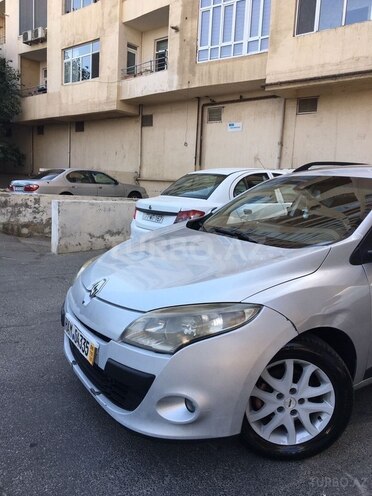 Renault Megane 2009, 379,238 km - 1.5 l - Bakı