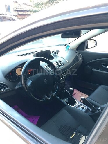 Renault Megane 2009, 379,238 km - 1.5 l - Bakı