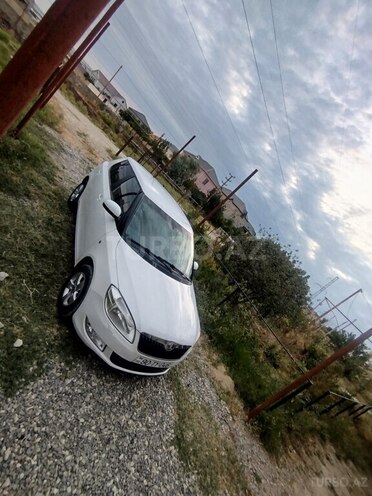 Skoda Fabia 2013, 215,000 km - 1.6 л - Bakı