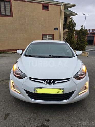 Hyundai Elantra 2015, 270,370 km - 1.8 л - Bakı