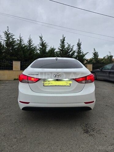 Hyundai Elantra 2015, 270,370 km - 1.8 л - Bakı