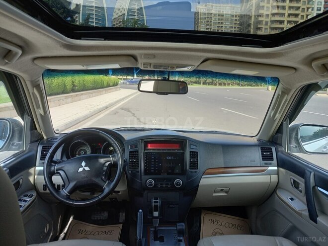 Mitsubishi Pajero 2007, 298,000 km - 3.0 l - Bakı