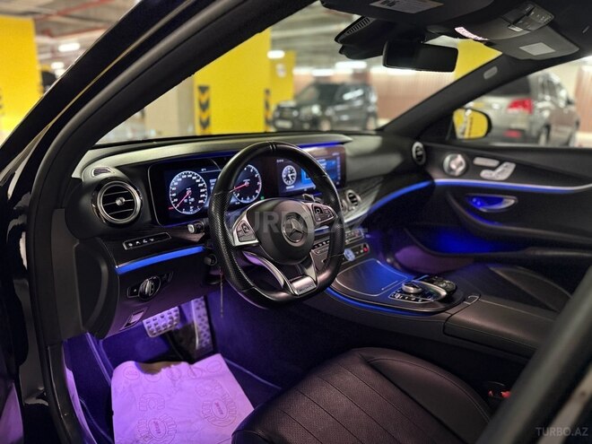 Mercedes E 300 2018, 87,600 km - 2.0 l - Gəncə