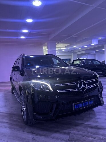 Mercedes  2018, 113,000 km - 3.0 l - Bakı