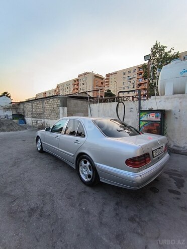 Mercedes E 270 2000, 500,000 km - 2.7 l - Bakı