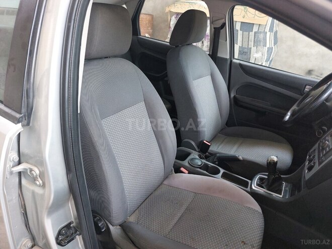 Ford Focus 2005, 200,000 km - 1.6 l - Göyçay