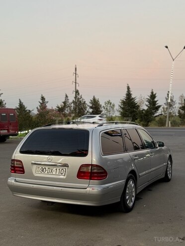 Mercedes E 270 2000, 450,000 km - 2.7 l - Yevlax