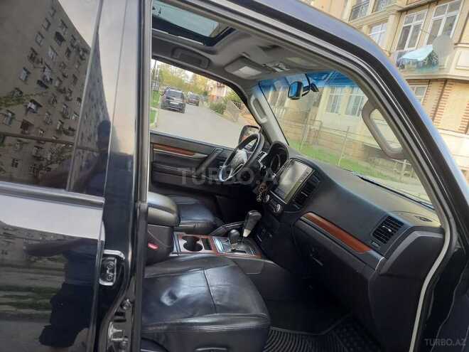 Mitsubishi Pajero 2007, 275,000 km - 3.0 l - Bakı