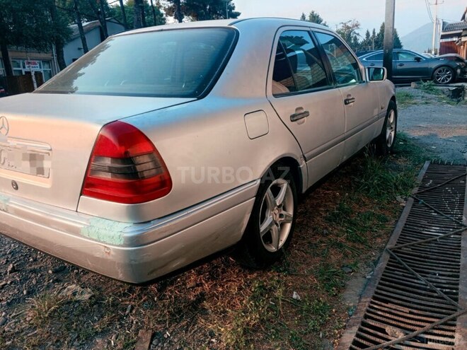 Mercedes C 180 1996, 209,464 km - 1.8 l - Zaqatala