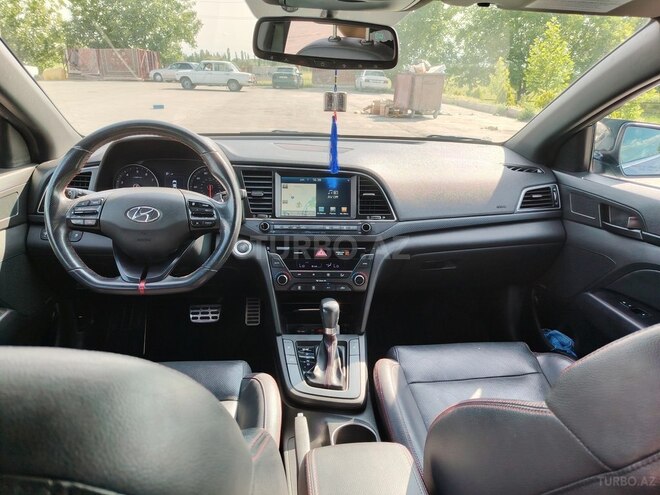 Hyundai Elantra 2018, 200,000 km - 1.6 л - Naxçıvan