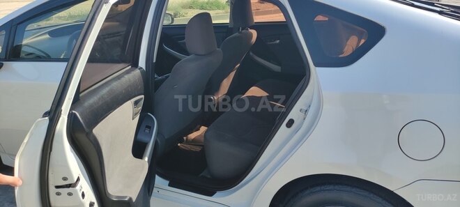 Toyota Prius 2015, 289,682 km - 1.8 л - Bakı