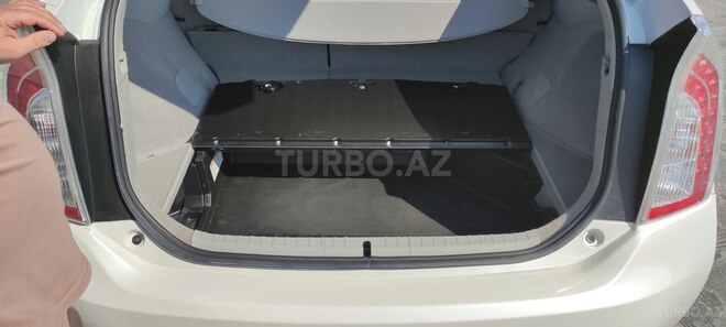 Toyota Prius 2015, 289,682 km - 1.8 л - Bakı