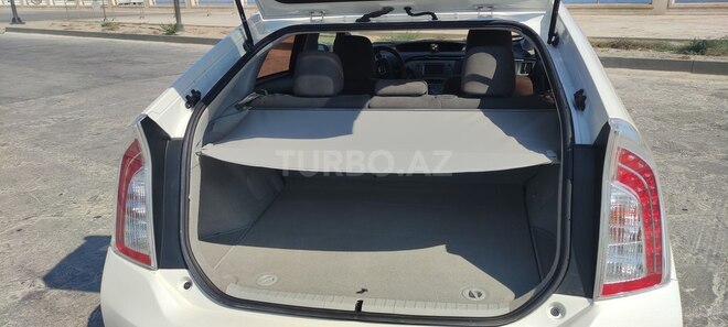 Toyota Prius 2015, 289,682 km - 1.8 л - Bakı