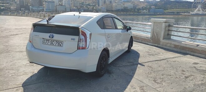Toyota Prius 2015, 289,682 km - 1.8 л - Bakı