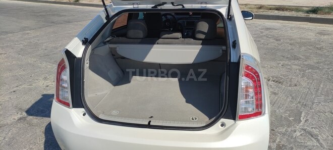 Toyota Prius 2015, 289,682 km - 1.8 л - Bakı