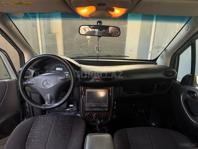 Mercedes A 160 2004, 212,029 km - 1.6 l - Bakı