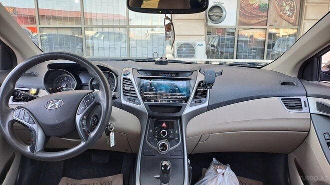 Hyundai Elantra 2014, 170,000 km - 1.8 l - Bakı