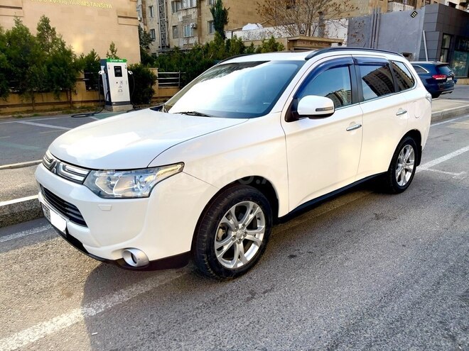 Mitsubishi Outlander 2014, 183,000 km - 2.4 l - Bakı