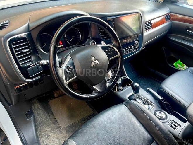 Mitsubishi Outlander 2014, 183,000 km - 2.4 l - Bakı