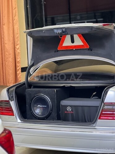 Mercedes E 220 d 2001, 270,000 km - 2.2 l - Astara