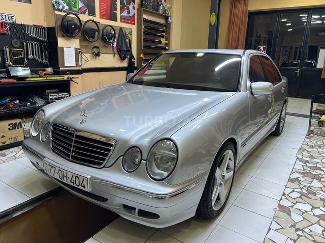 Mercedes E 220 d 2001, 270,000 km - 2.2 l - Astara