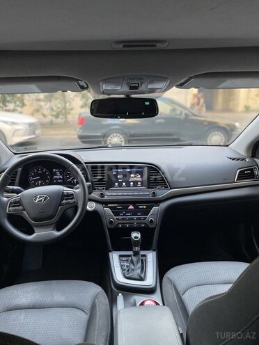 Hyundai Elantra 2016, 174,000 km - 2.0 l - Bakı