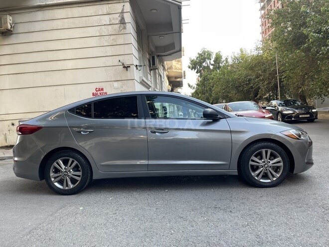 Hyundai Elantra 2016, 174,000 km - 2.0 l - Bakı