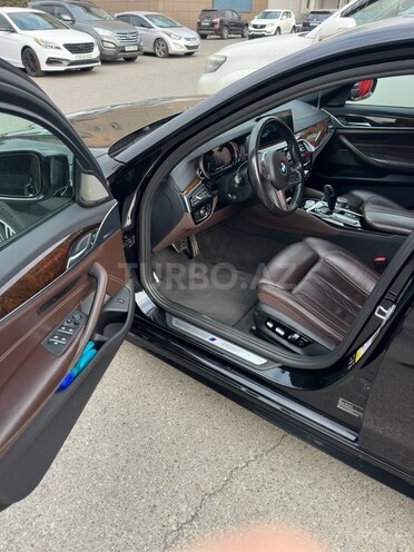 BMW 530 2017, 215,000 km - 2.0 л - Bakı