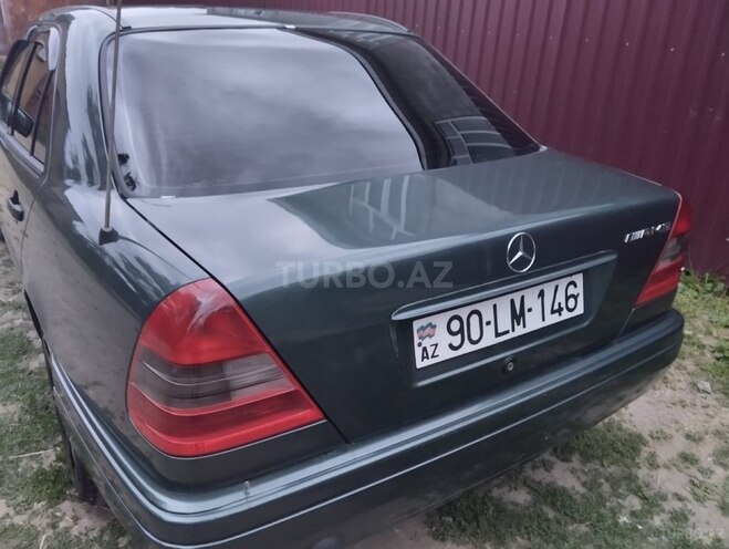 Mercedes C 180 1994, 590,000 km - 1.8 l - Qusar