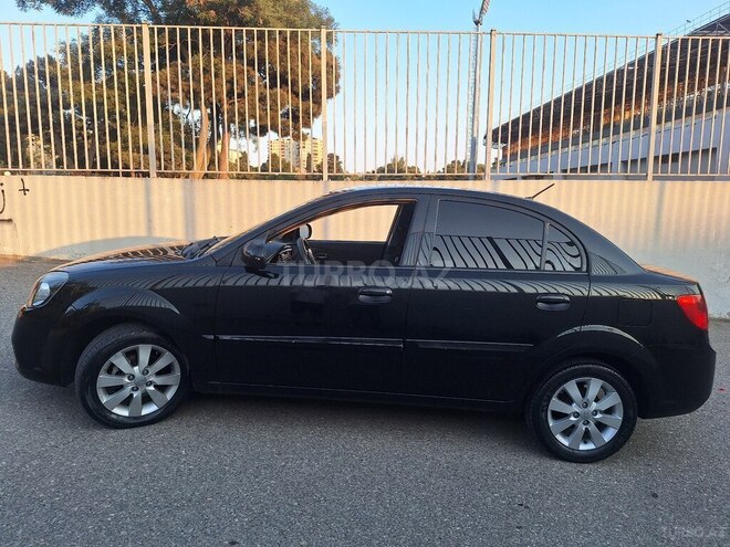 Kia Rio 2011, 140,000 km - 1.4 l - Bakı